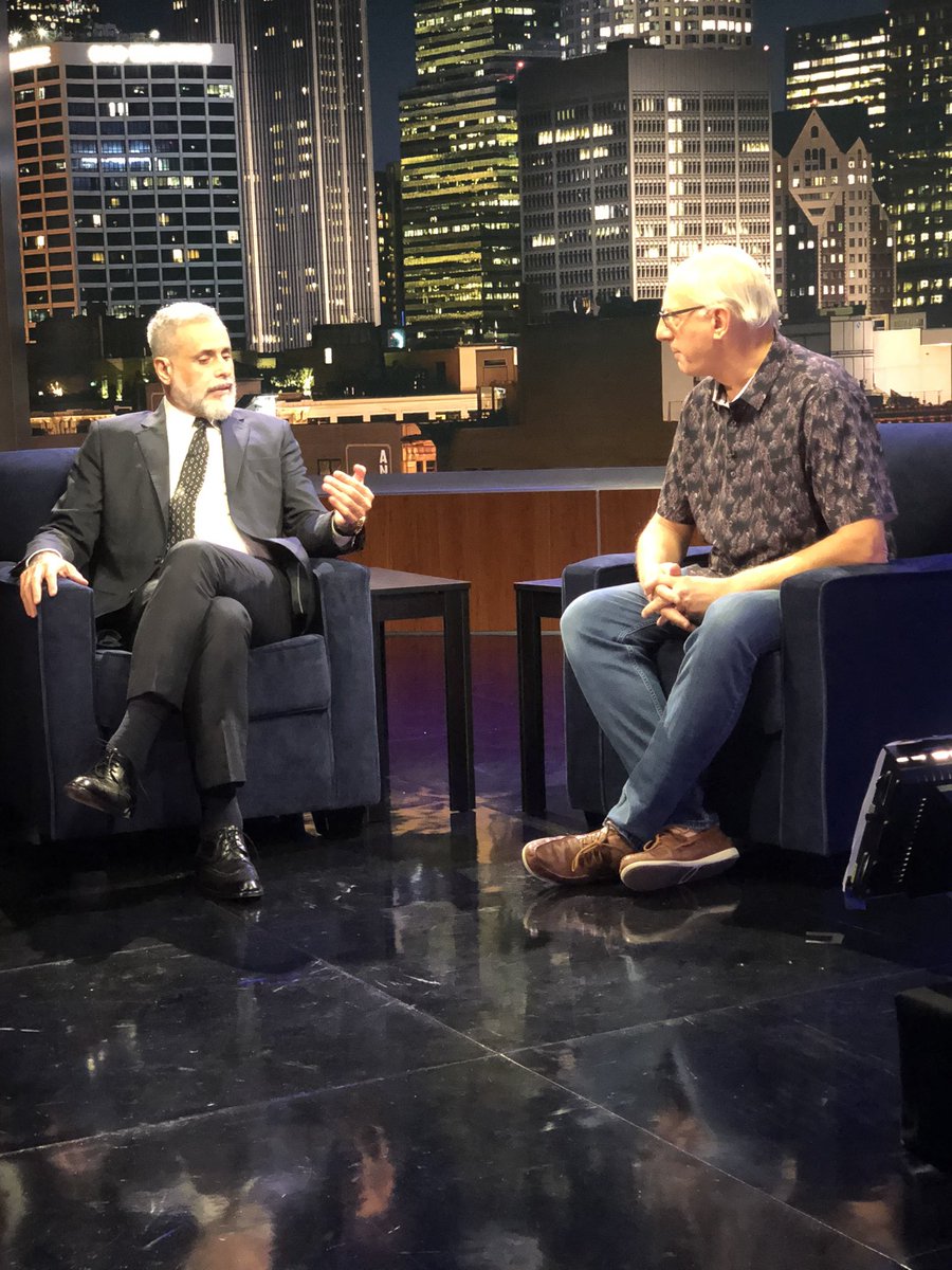 Muchas gracias <a href="/rialjorge/">JORGE RIAL</a> por la oportunidad de compartir mi aventura espacial anoche en Los Angeles.  Fue un gusto conocerte.  Hasta pronto!!