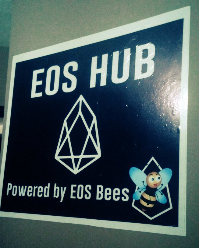 EOS_Bees's tweet image. The Luganda Hive has leased a property that they named the #EOS Hub.

They are hosting live events to teach people about EOS!