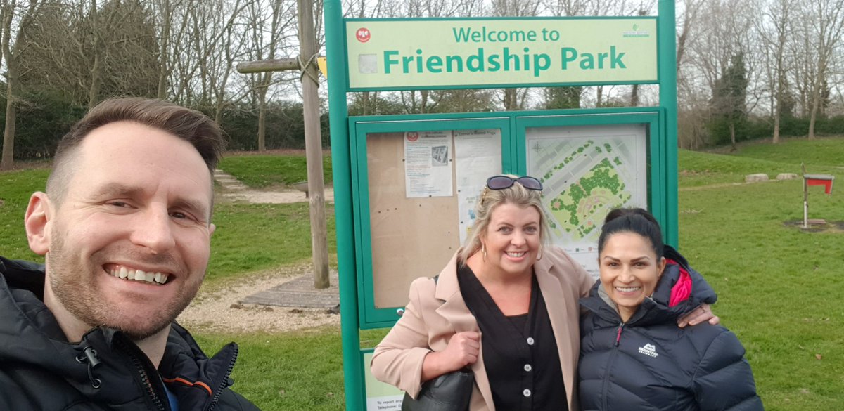 AllPeopleActive's tweet photo. Partnerships matter! @_5onit_ @PortiaSimond1 assessing community assets across #Conniburrow this afternoon! Exciting opportunities to work together with @GreatLinfordPC to get local residents to #GetUpGetOutGetActive with #AllPeopleActive #ActiveHealthyHappy #MiltonKeynes https://t.co/zjYoYTTC4Q