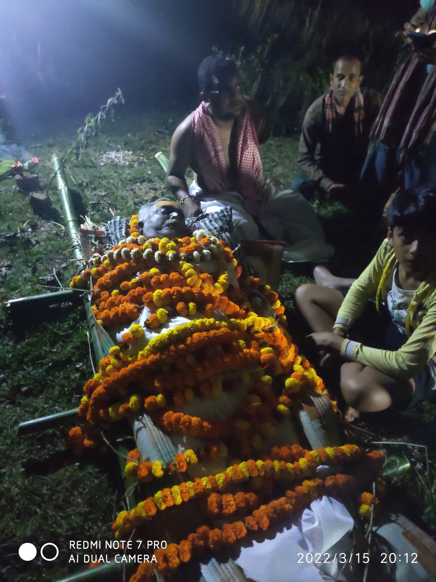 sudarsandasINC's tweet photo. A brilliant lecturer in commerce Prof Dr Ananga Mohapatra passed away today. He taught in #RavenshawCollege, #SCSCollege , #BJBCollege , #VikramDevCollege , #FMCollege etc.  Many of his students lost an excellent teacher and I lost my brother-in-law who used to love me so much. https://t.co/tV70xTr9mU