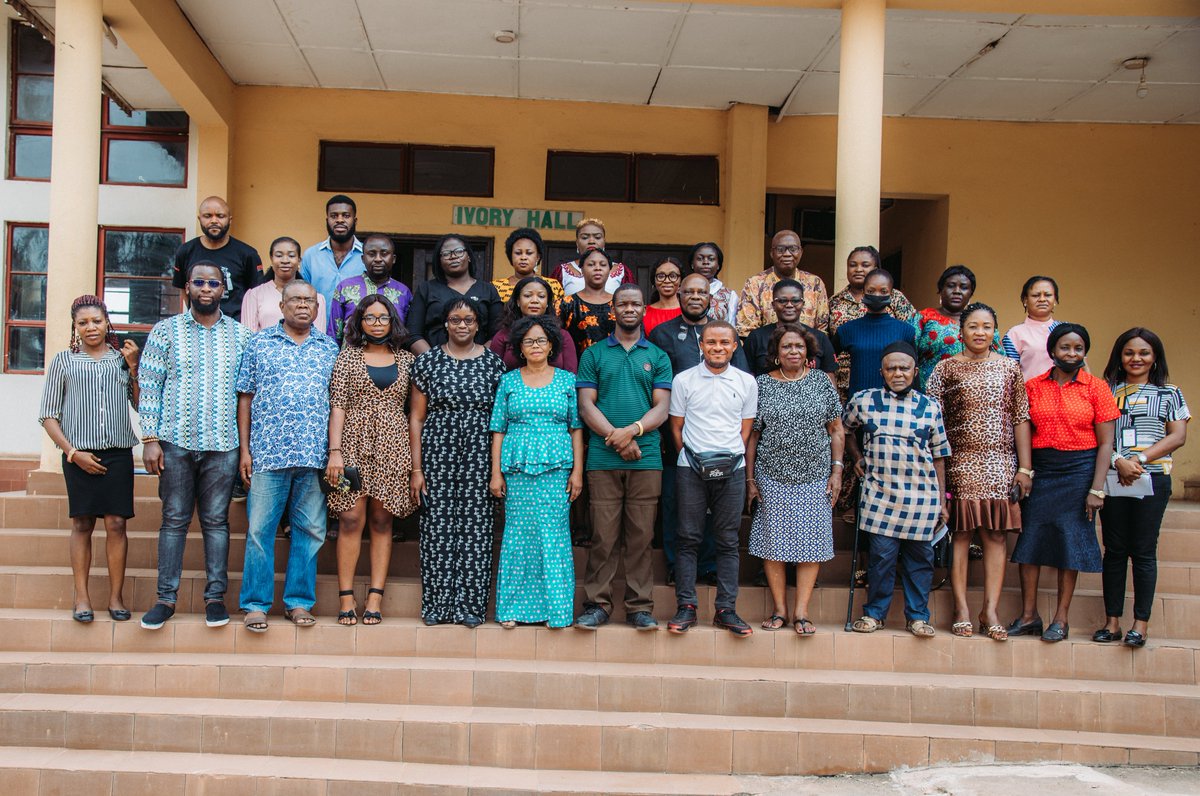TechHerNG's tweet photo. We are grateful for the @CJIDAfrica's support and the funding from the @macfound as we seek to ensure an improved Nigerian future.

#Signpost 
#TechHerNG https://t.co/uxBcVyoyf7