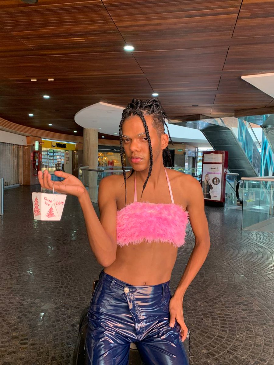 yakeraorg's tweet image. ¡Ayudemos a @iconicarli a iniciar su terapia de reemplazo hormonal! 🥰✨

"En Venezuela es difícil acceder a un trabajo bien remunerado cuando eres una persona trans, y por eso recurro a su ayuda para lograr esta meta que me hará muy feliz y me ayudará mucho"

Abrimos 🧵