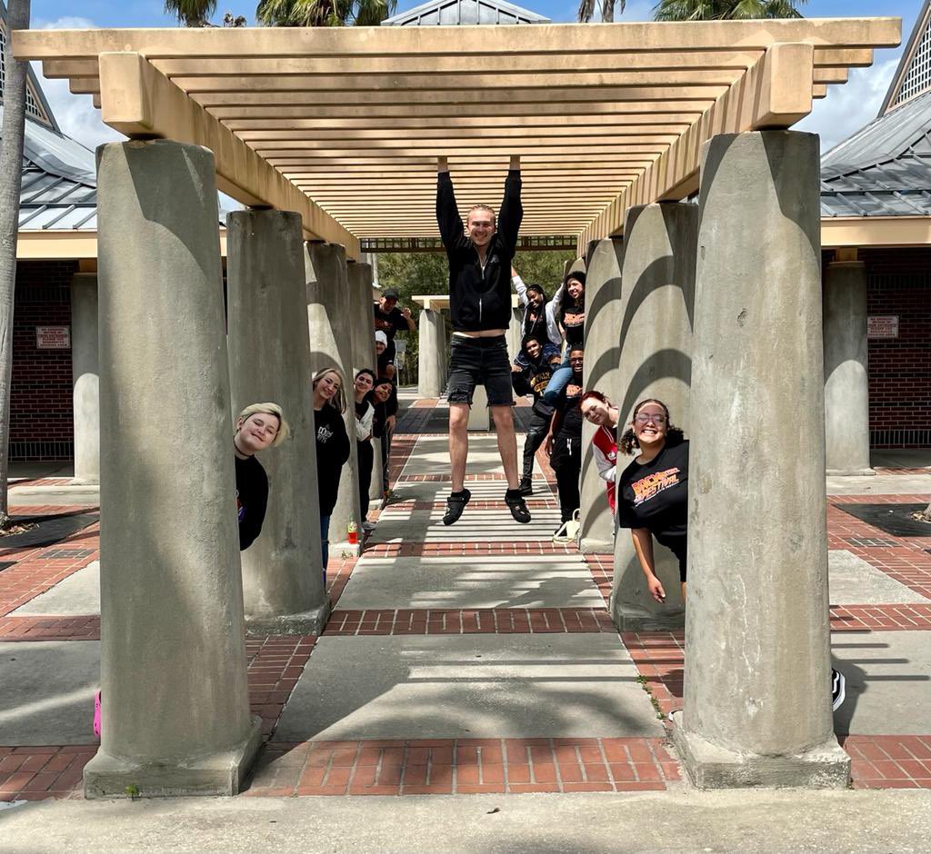 troupe2606's tweet photo. TROUPE 2606 IS ON OUR WAY TO STATE‼️‼️but first a quick pic 📸 stop! 🛑✋🏾😉 #troupe2606 #theatre #district11 #PBMHS https://t.co/TGPLh09vLb