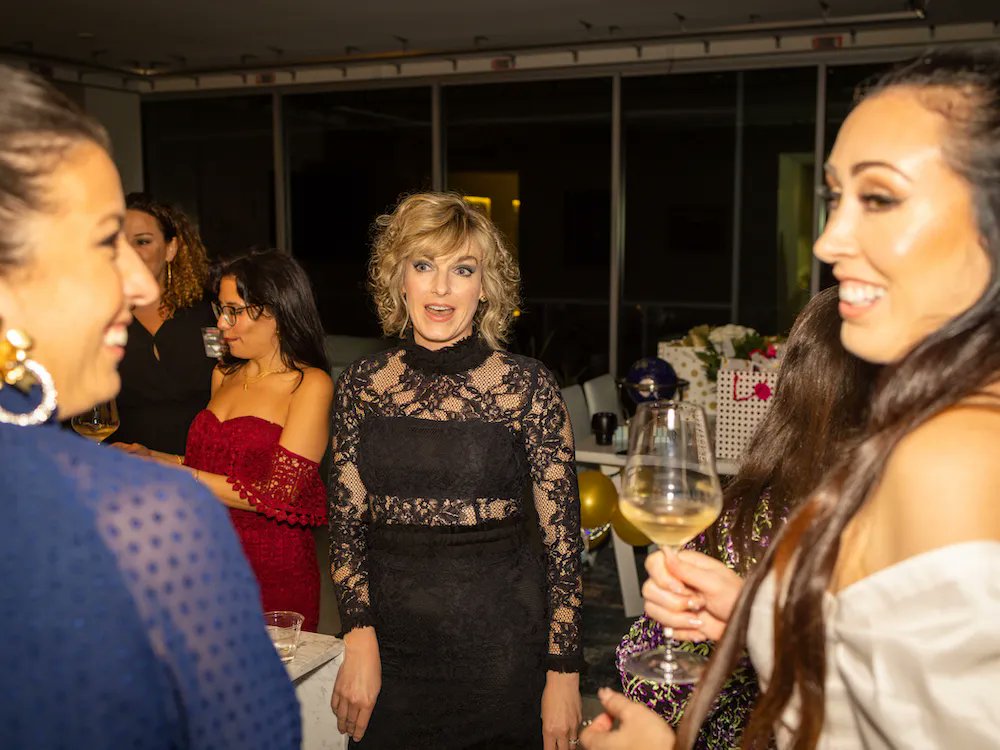 KimCameronMusic's tweet photo. A night of celebration with lovely women and a bride to be. 👰♂️
#bride #bridalparty #kimcameron #onlyinmiami #winetasting #bestparties #beachlife #beachlifestyle #thatshowwerole #intothenight #girls #girlsnight #girlsjustwannahavefun #partynigth #besttimes https://t.co/BLxAn4vtBg