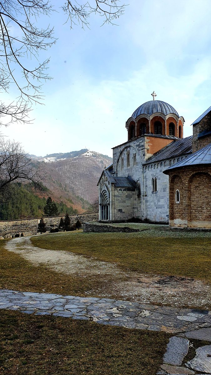 art_danart's tweet photo. 🙏☦️❤️
#студеница #манастир #studenica #monastery #nature #nofilter #holiday #serbia #Orthodox https://t.co/C4PafFmfXm