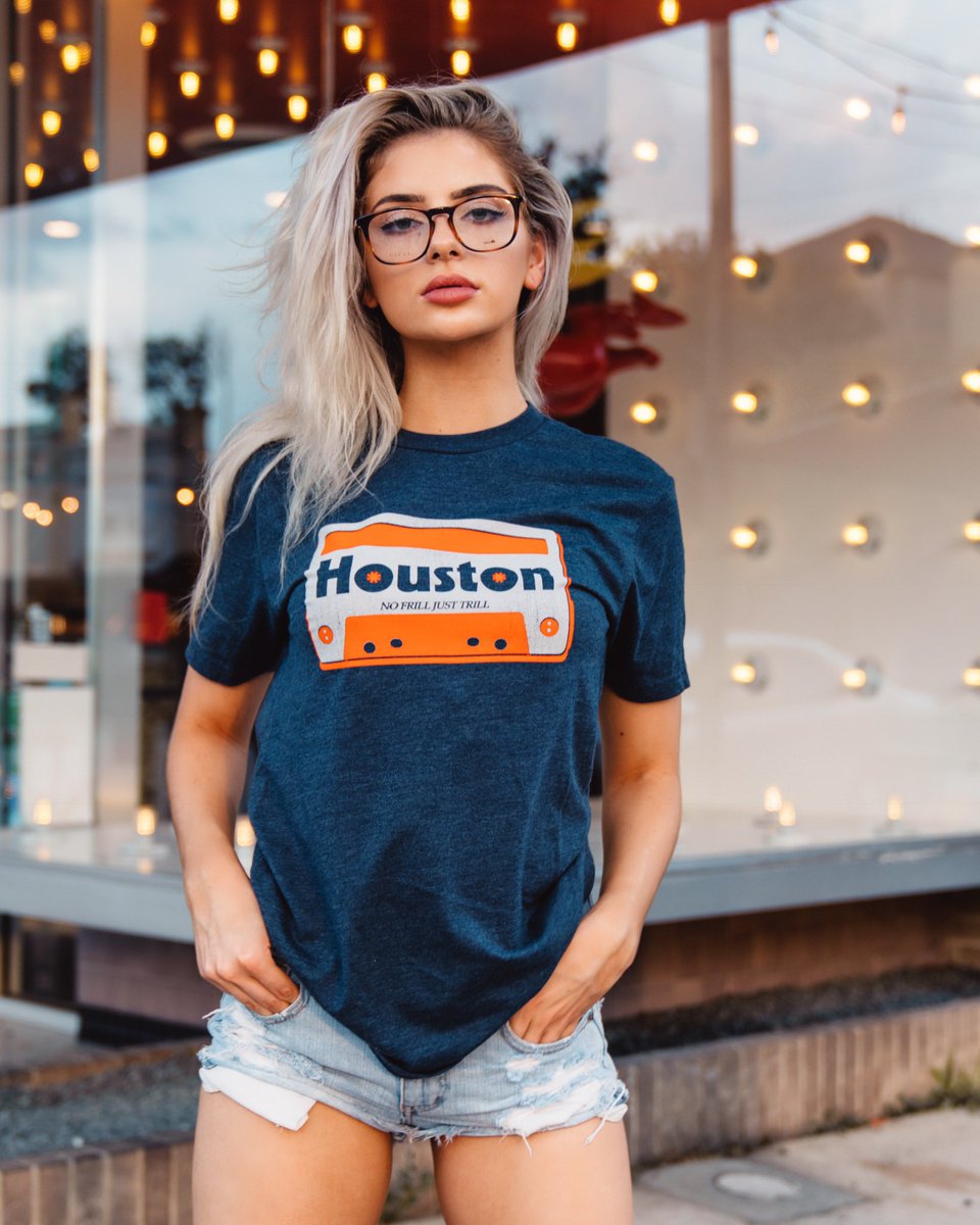 thirdward9's tweet photo. Good vibes 🕯🕯🕯🤞🤞🤞#hou #htx #houston #astros #cassette #correa https://t.co/2xR0yBLw1t