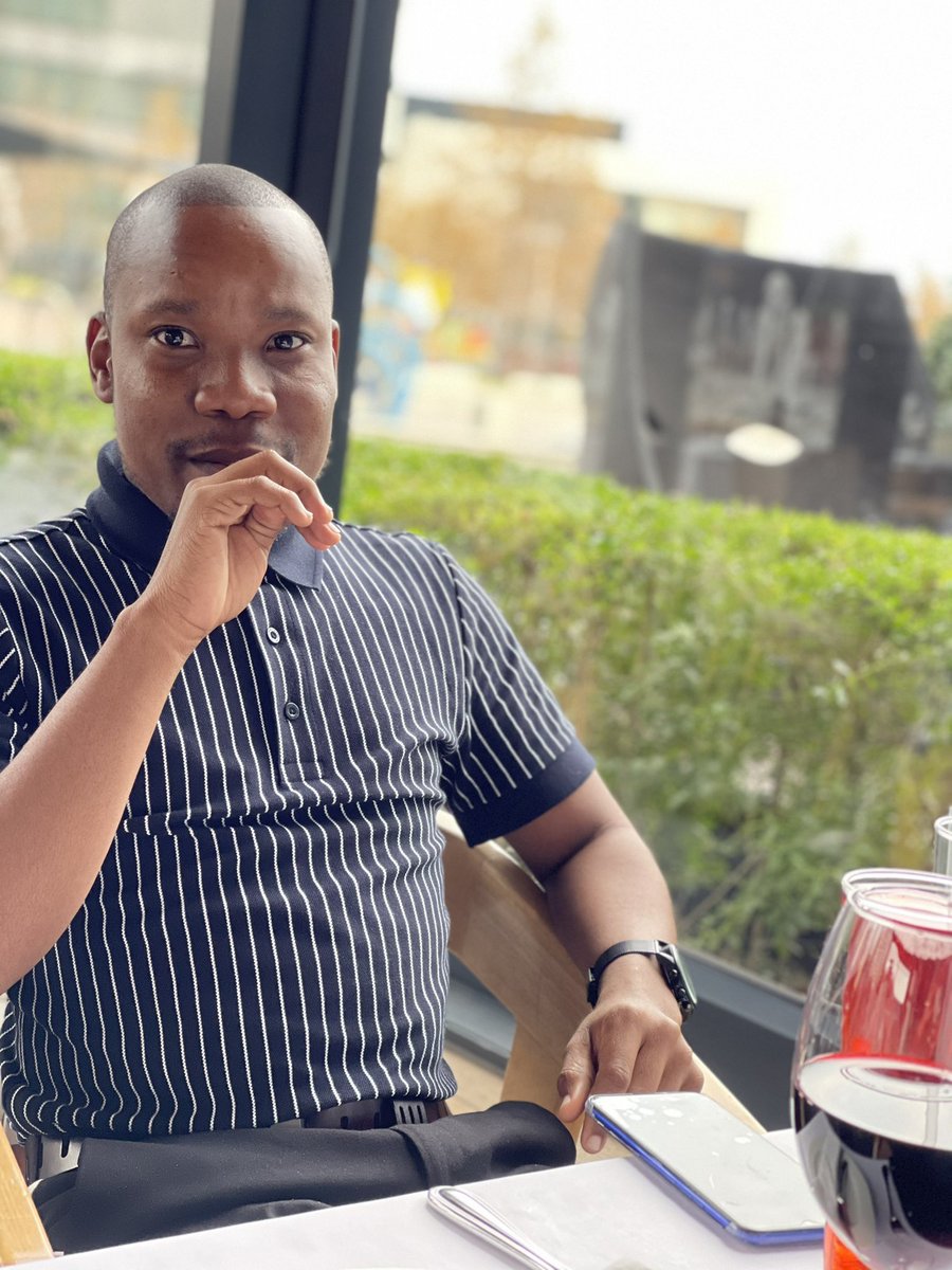 KabeloMohlah02's tweet image. I'm 21
1 kid
I'm Leo ♌
0 Tattoos
How about you? 
#DiepCityMzansi