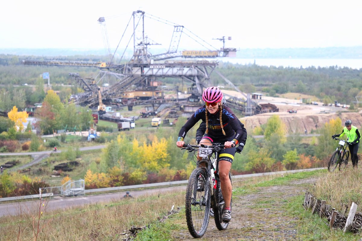 Sport-Fans und alle die es werden wollen aufgepasst: Am Samstag, den 20.03.2022 findet am Markkleeberger See in der Nähe von Leipzig der 10. Sparkassen Bike &amp; Run Cross-Duathlon statt!🚴🏃‍♀️ Alle Infos: 👉bikexrun.de

© Bike x Run