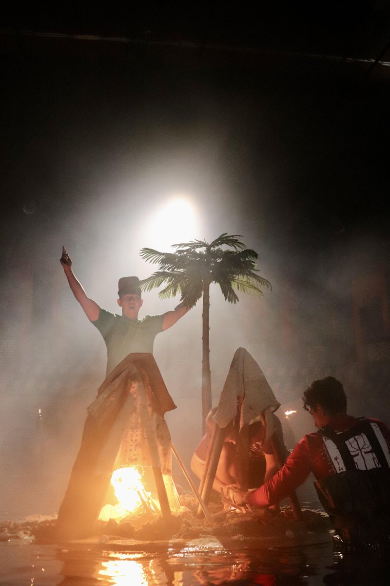 Give us your best caption...

youtu.be/O7k8Tayk1qs