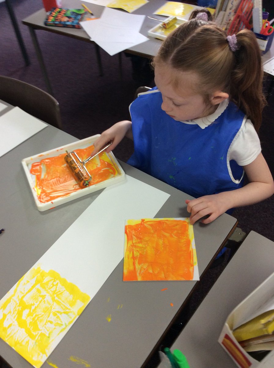 MelthamMoor's tweet photo. We have been printing with three colours using polystyrene tiles on which we etched our own designs.
#MMYear3 #MMart https://t.co/jjflxlsI7i