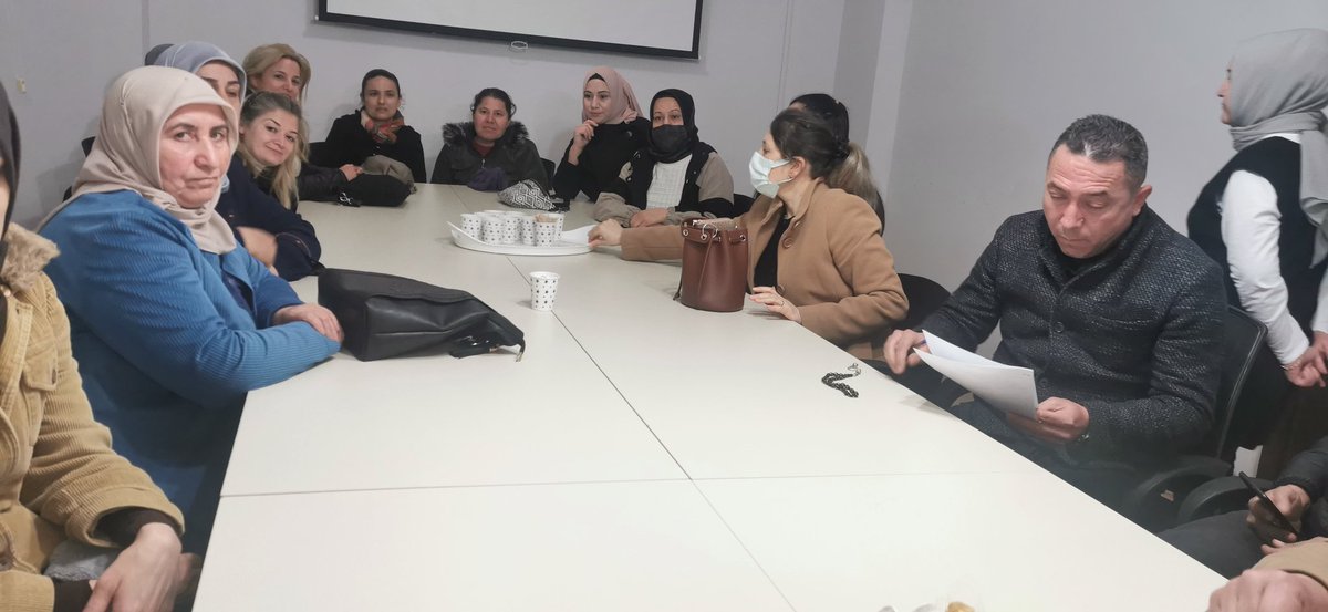 AK Parti Didim İlçe Teşkilatı olarak Hedef 2023 yolunda haftalık olağan toplantımızı gerçekleştiriyoruz, hayırlara vesile olsun İnşAllah...
Biz kocaman bir aileyiz...