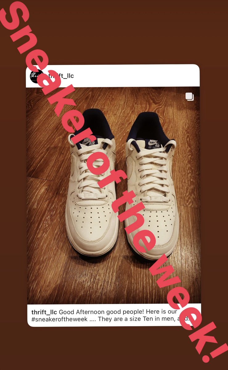 Good Afternoon good people! Here is our #sneakeroftheweek …. They are a size Ten in men, and available for you to scoop up just in time to be fly for the weekend 😝#shoes #mensshoes #chicago #thriftstorefinds #thrift #thriftedfashion #thrifting #ones #nike #blackownedbusiness
