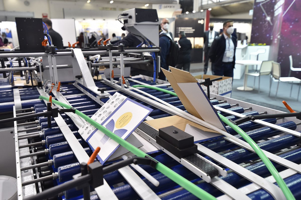 InPrint Show tweet media
