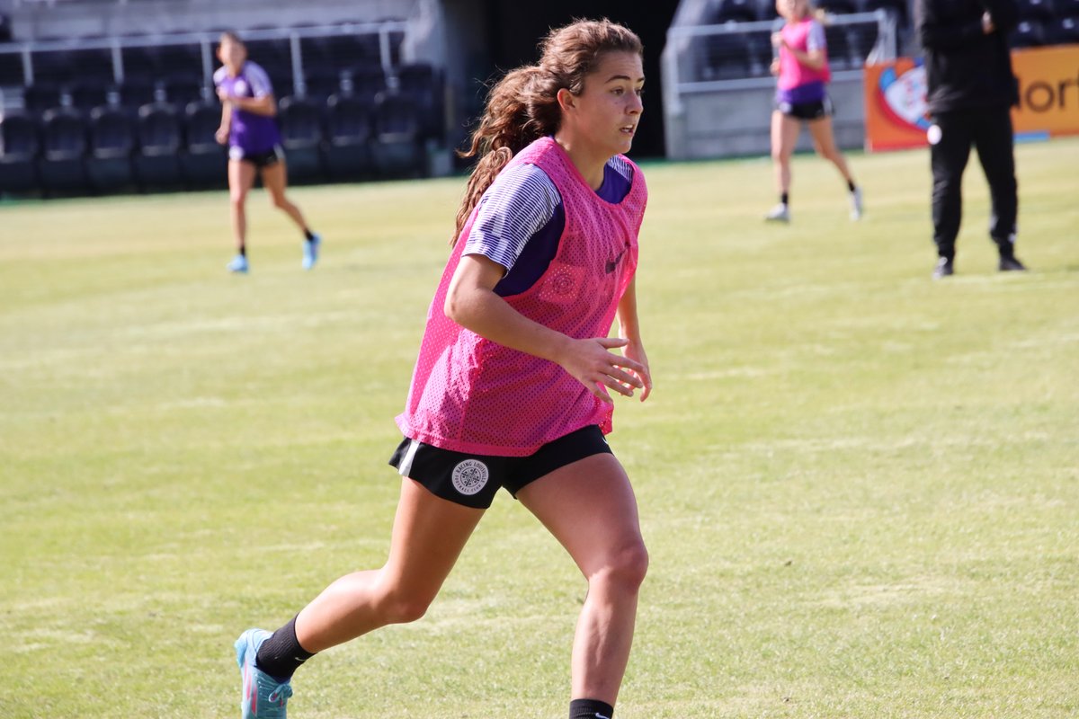 Louisville City FC Academy (@loucityacademy) on Twitter photo Training where the pros play πͺ
This morning three members of our Academy got to train at Lynn Family Stadium with the <a href="/RacingLouFC/">Racing Louisville FC</a> first team as they prepare for the Challenge Cup. Training where the pros play πͺ
This morning three members of our Academy got to train at Lynn Family Stadium with the <a href="/RacingLouFC/">Racing Louisville FC</a> first team as they prepare for the Challenge Cup.