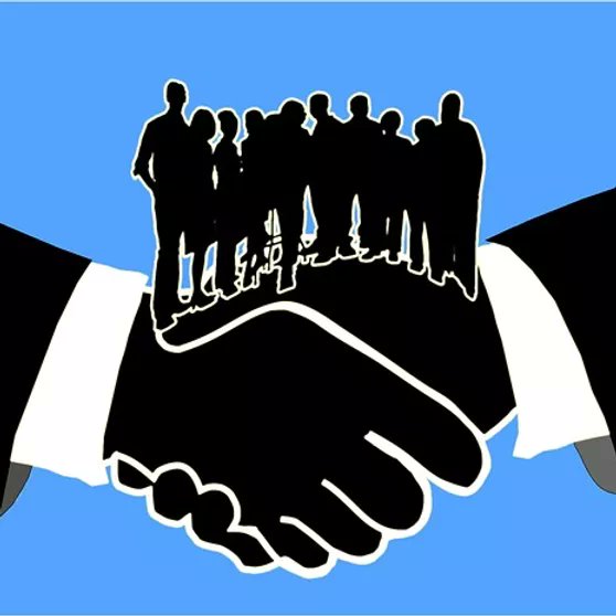 Het belang van prestatieafspraken.
Daar ligt een taak voor huurdersorganisaties. Hoe ga je om met die taak? De minister verwacht een weloverwogen mening van de huurders in het overleg tussen corporatie, gemeente en huurdersorganisatie. Lees meer: bit.ly/361jxvV