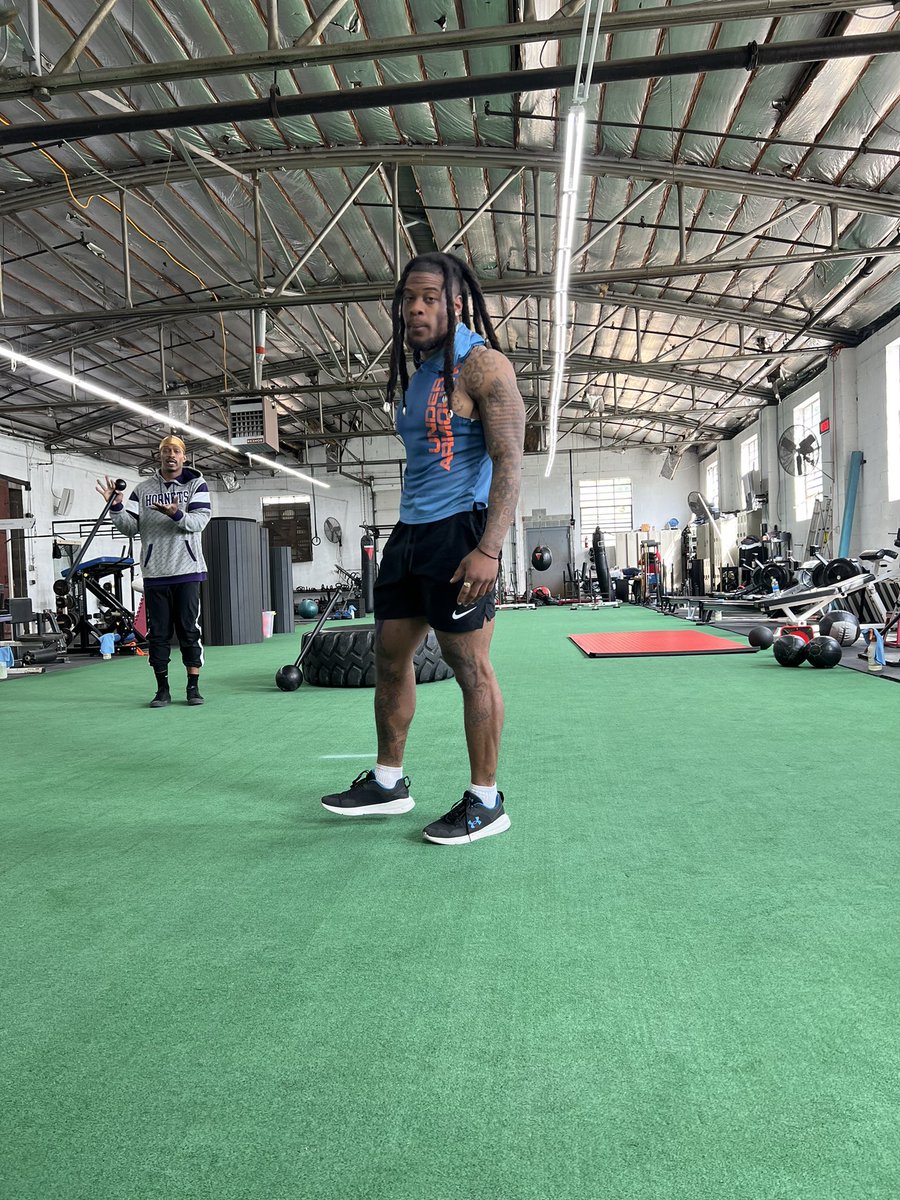 donsheljetton6's tweet image. 14 days out 🤙🏾 #prodayprep