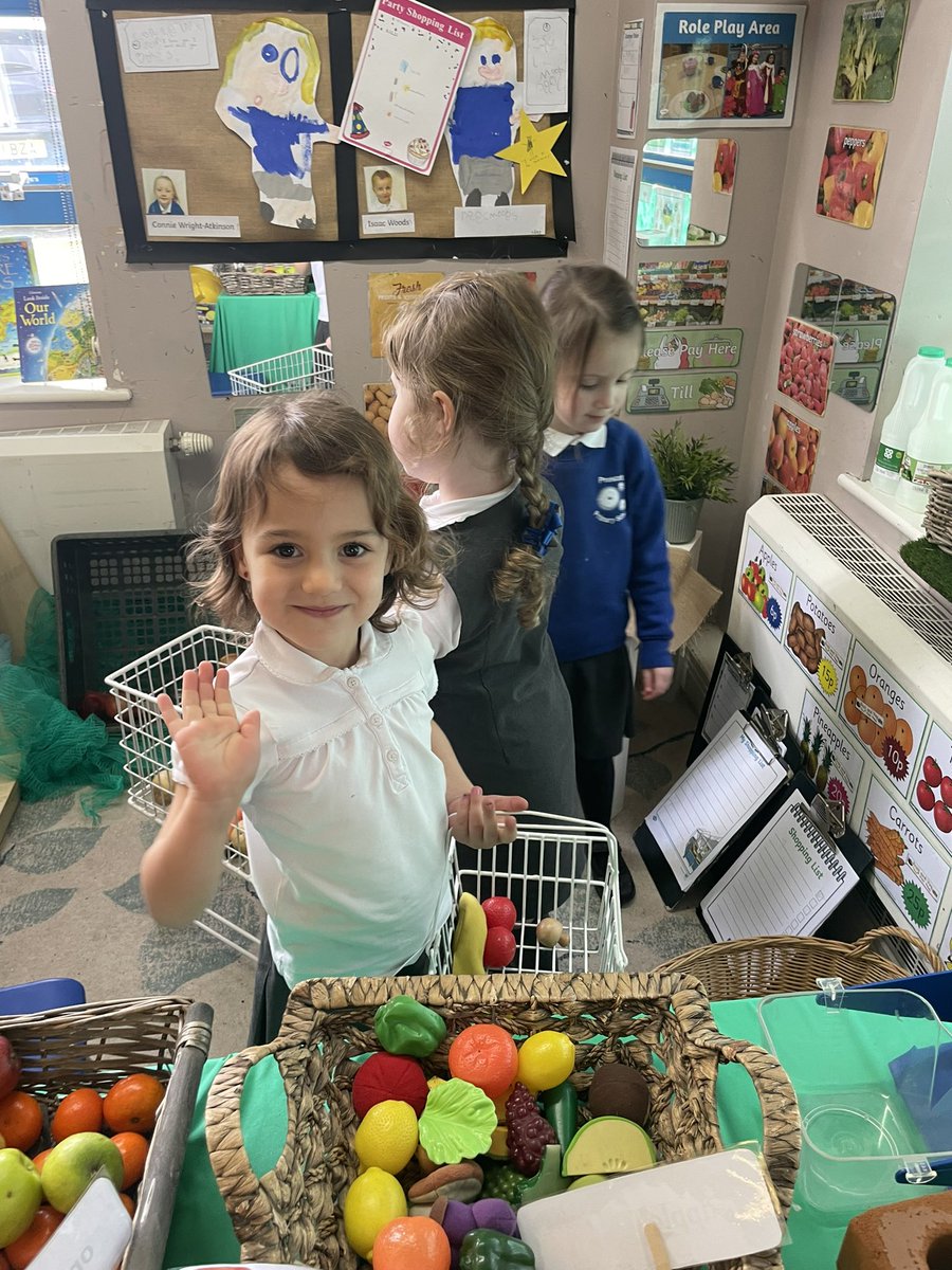 PCPPandas's tweet image. Prescot Farm Shop is now open. We love our new role play area! #oracy #psedevelopment