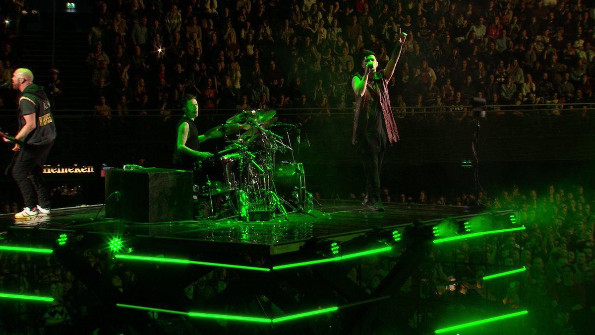 thescript's tweet photo. PAINT THE TOWN GREEN LIVE FROM AMSTERDAM (2018) 🍀

Premiering on YouTube tomorrow at 5pm GMT. Hit the reminder button: https://t.co/IaSCLhtzKV https://t.co/W9wTr4XWo7
