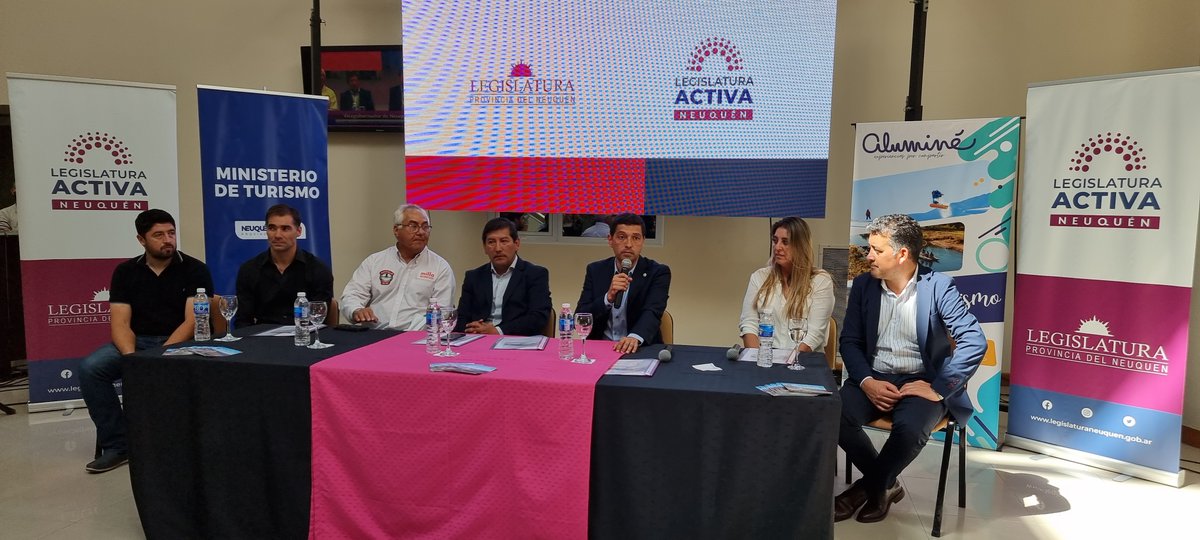 Descubrí tu Destino tweet media