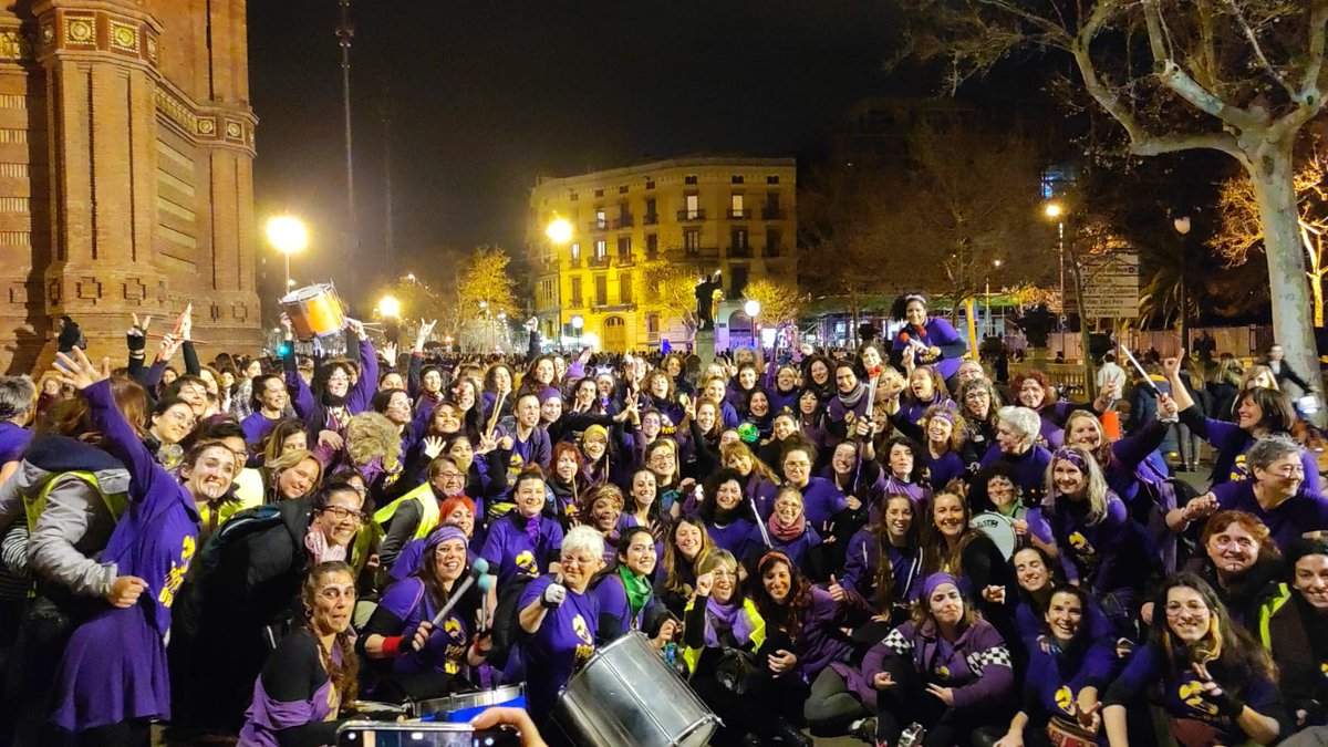percudones8M's tweet photo. Gràcies, gràcies a totes!! https://t.co/C5mUXud1in