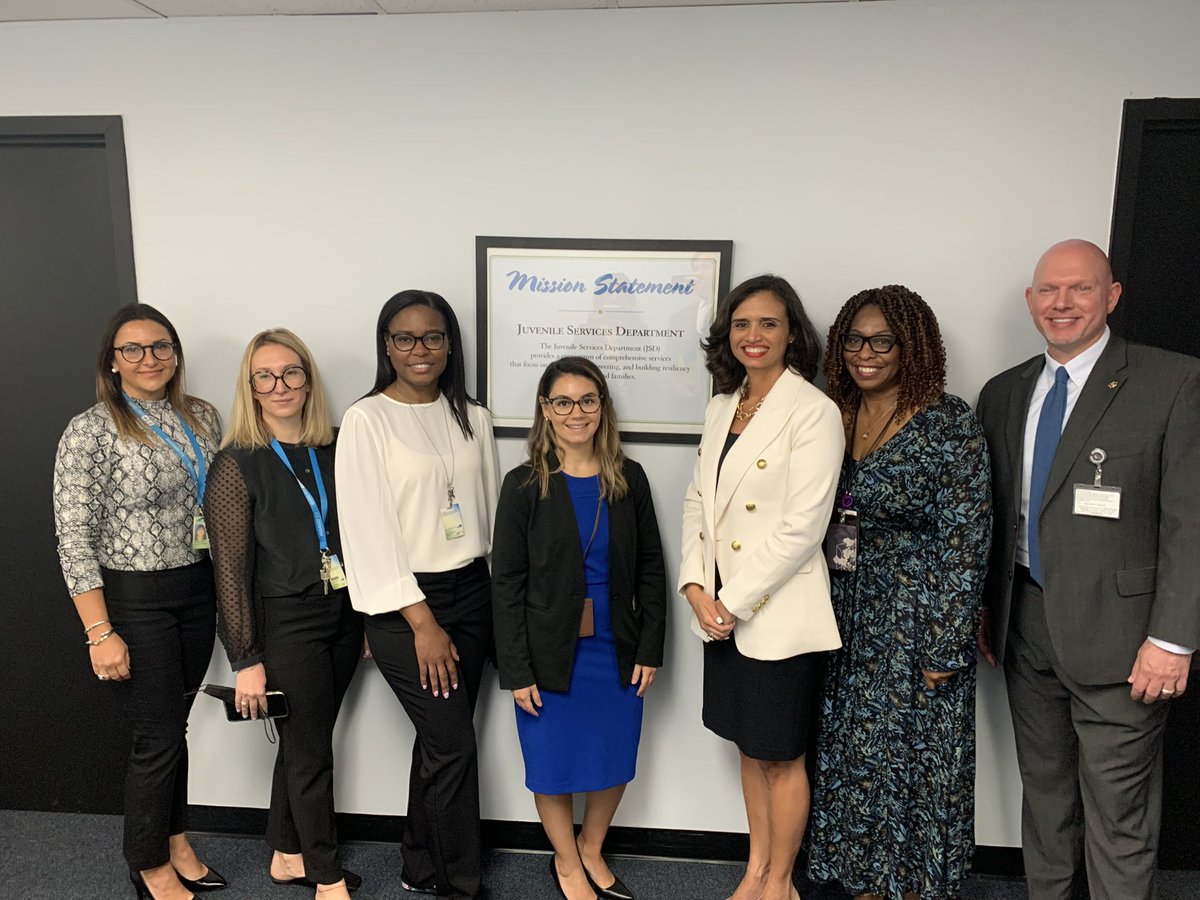mdjsd's tweet image. Today we welcomed Department of Juvenile Justice, Secretary Dr. Hall and Chief Probation Officer Graham.  He toured our JSD’s Juvenile Assessment Center #nationalmodel #evidencebasedprogramming #familyfocusedmodel #NoWrongDoor