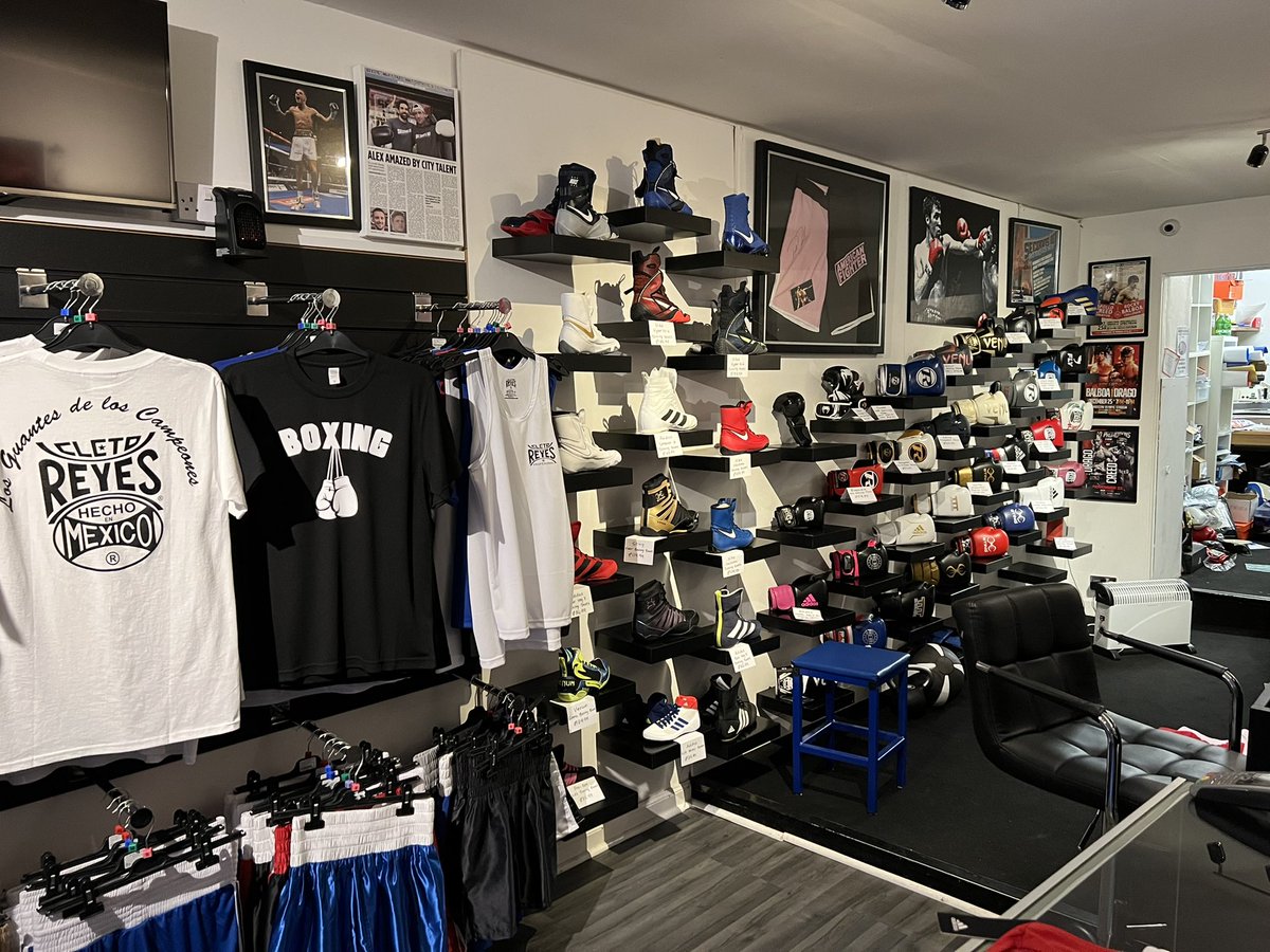 secondsout_'s tweet photo. Finishing time ⏰🏡
#SecondsOut #FightStore #BoxingShop https://t.co/CgvYU3DedT