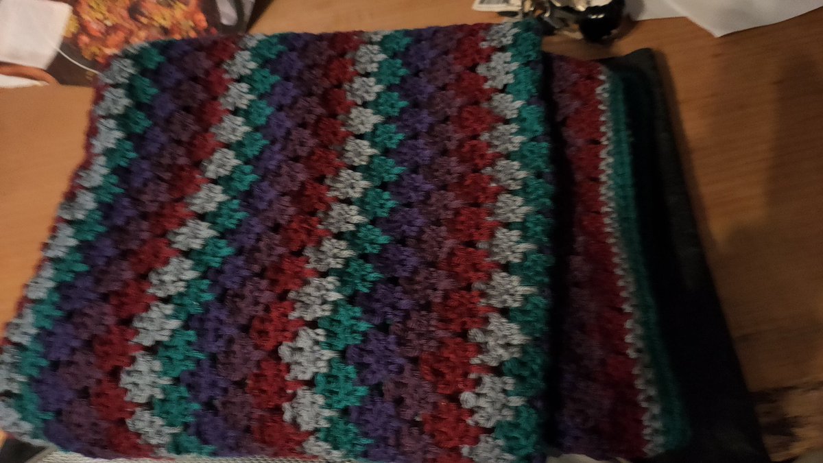 Piebaldbishop's tweet photo. Beautiful thoughtful handmade gift from a chemo patient for my Phlebotomist husband, this is why we do our day job @HywelDdaHB #littlethingsmakeadifference #actofkindness https://t.co/CbM1nphn1e