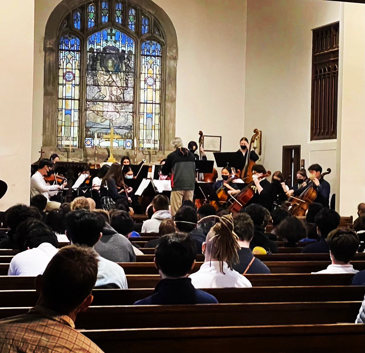 AnnieWright1884's tweet photo. Fresh off a weekend trip to the Western Washington University Orchestra Festival, Upper School Orchestra performed in Chapel yesterday. https://t.co/uLVUNnUTXJ
