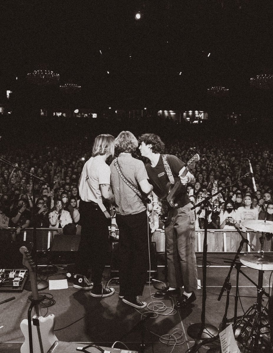 TOUR WAS SICK!!! had so much fun on the road! huuuuge thank you to ⁦<a href="/Louis_Tomlinson/">Louis Tomlinson</a>⁩ and his entire band &amp; crew. extremely thankful &amp; stoked to call them good friends now. Louis is a true legend! best fans too! THANKS EVERYONE