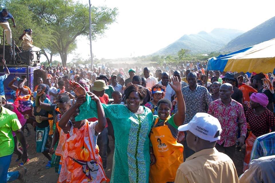 gladyswanga's tweet photo. Kisaka, Lambwe ward. Thank you so much for your warm reception. #Genowa https://t.co/oRnBz9KPkQ