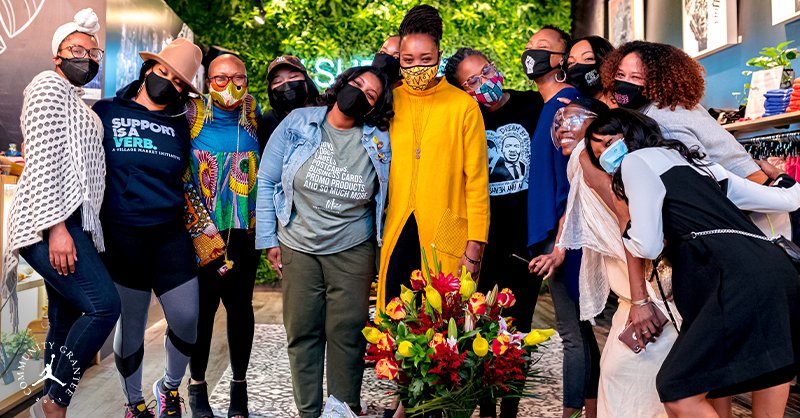 Jumpman23's tweet photo. Making an impact in your community?

Michael Jordan and The Jordan Brand's Black Community Commitment initiative is here to help.

Apply today for the 2022 Community Grant program. The application deadline is March 17th.

Apply here: