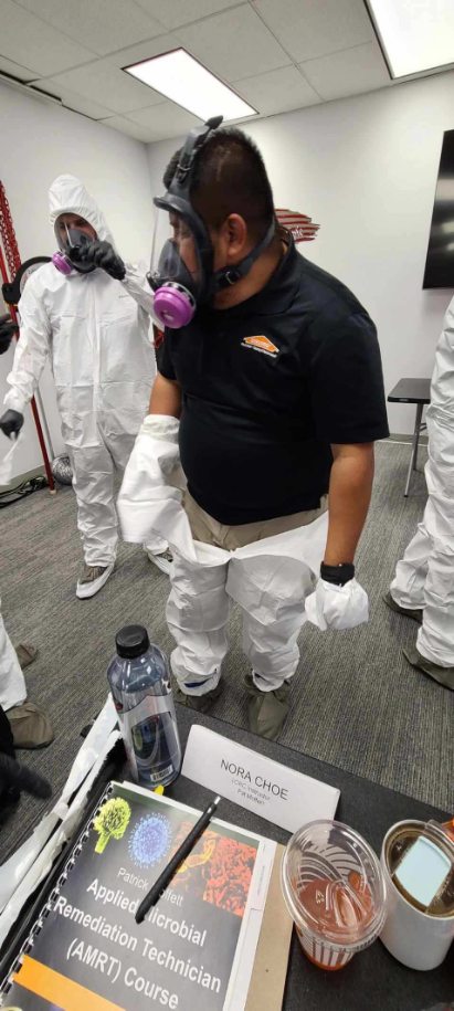 servprowestdrt's tweet photo. We are dedicated to the continuous education of our franchise professionals and regularly hold refreshers to renew certifications and educate those who have yet to receive the opportunity. #waterdamage #firedamage #commercialrestoration #moldremoval #whySERVPRO #SERVPROwestcoast https://t.co/oQ3iQV3Bnm