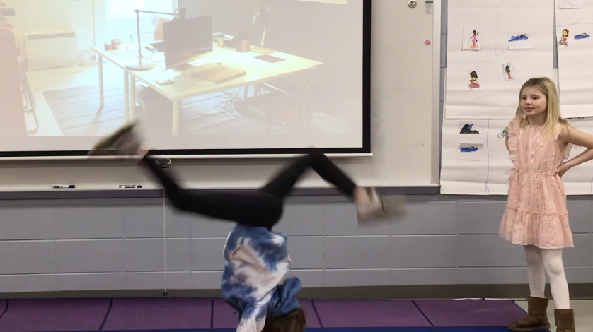 JwanLF67's tweet photo. Wrapping up the unit of Hobbies and Sports, the 4th grade Mandarin class did the short play <A Very Busy Week> today! #cherokeeinspires # findingjoy67 @CLASS_K12 https://t.co/r5PXAIFJYM