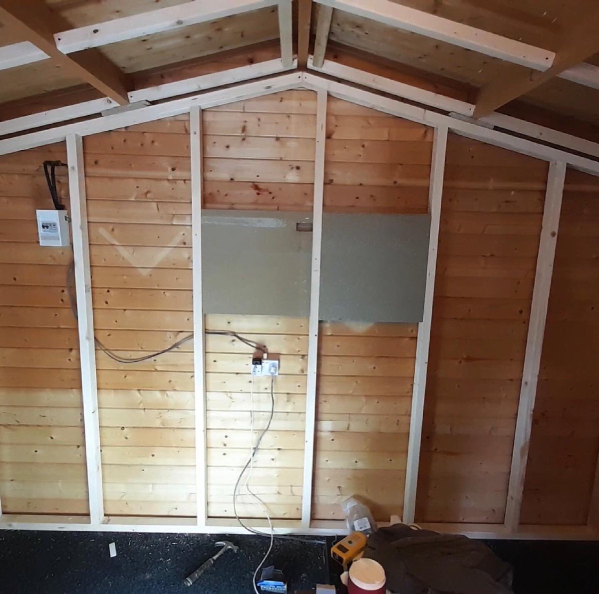 New #HomeStudio in progress. Lining my 5m x 5m cabin adding an isolated internal wall with Rockwool sound insulation. Much more room👌 #GardenCabin #WorkInProgress #MusicStudio #DIYstudio #DIYsoundproofing #Soundproofing #Rockwool #DIYhomeStudio #NewStudio #StudWalls #WoodenCabin