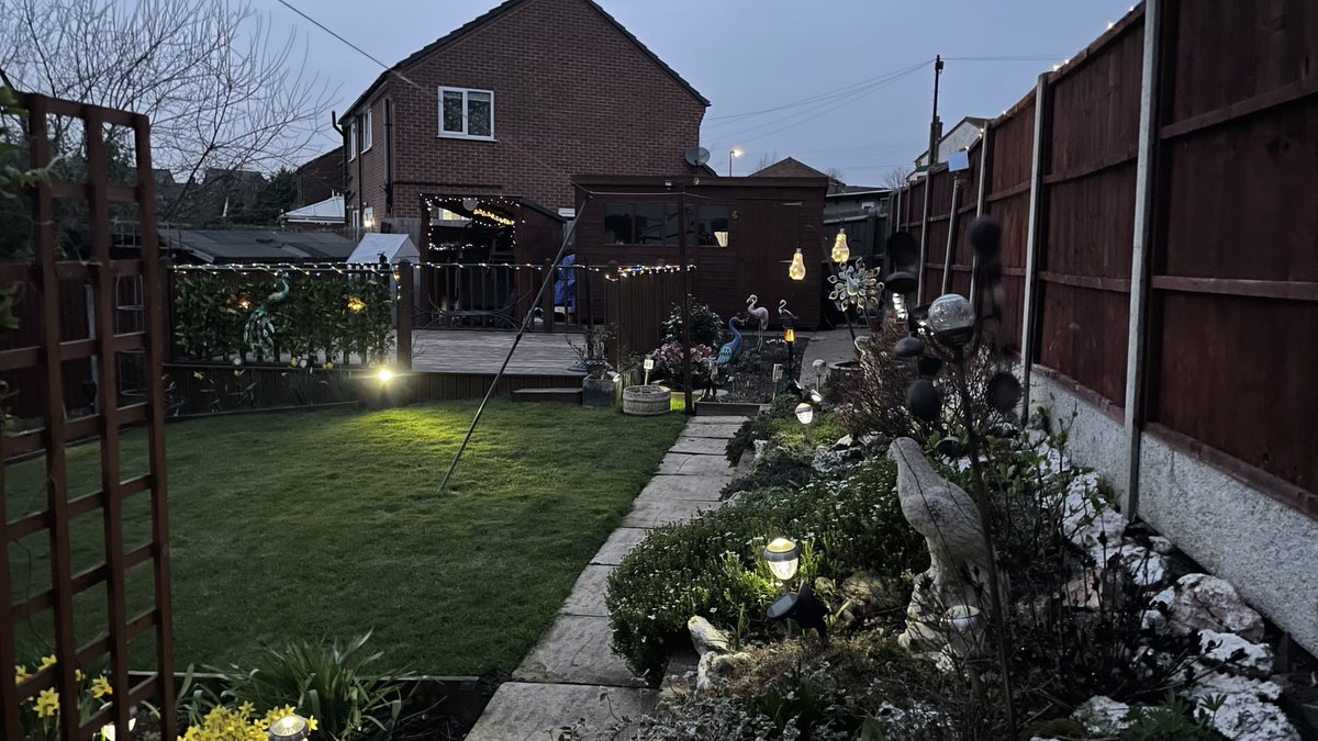 ShaunAshmore2's tweet image. Can’t wait till it’s warm enough to sit out here with a beer, some great tunes and listen to the birds singing away. Beautiful evening out there 💙💙💙#waitingforsummer #asthenightrollsin 💫💫💫🤩