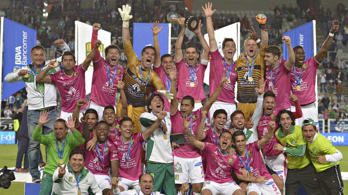 ElmeroIan's tweet image. #DatoÑe,

Los campeones con peor posición en torneos cortos (Desde el Invierno/Apertura 1996 hasta la fecha).

1.-Pumas, 9no lugar y 23 puntos, Apertura 2004.

2.-Leon, 8vo lugar y 23 puntos, Clausura 2014.

3.-Santos, 8vo lugar y 25 puntos, Clausura 2015.