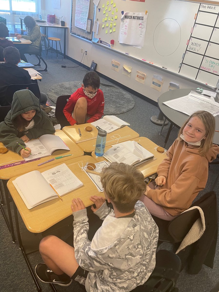 MrsCarnes1's tweet photo. Celebrated Pi Day yesterday by finding the circumference, diameter and radius of oatmeal creme pies! https://t.co/h0OpfiO2kw