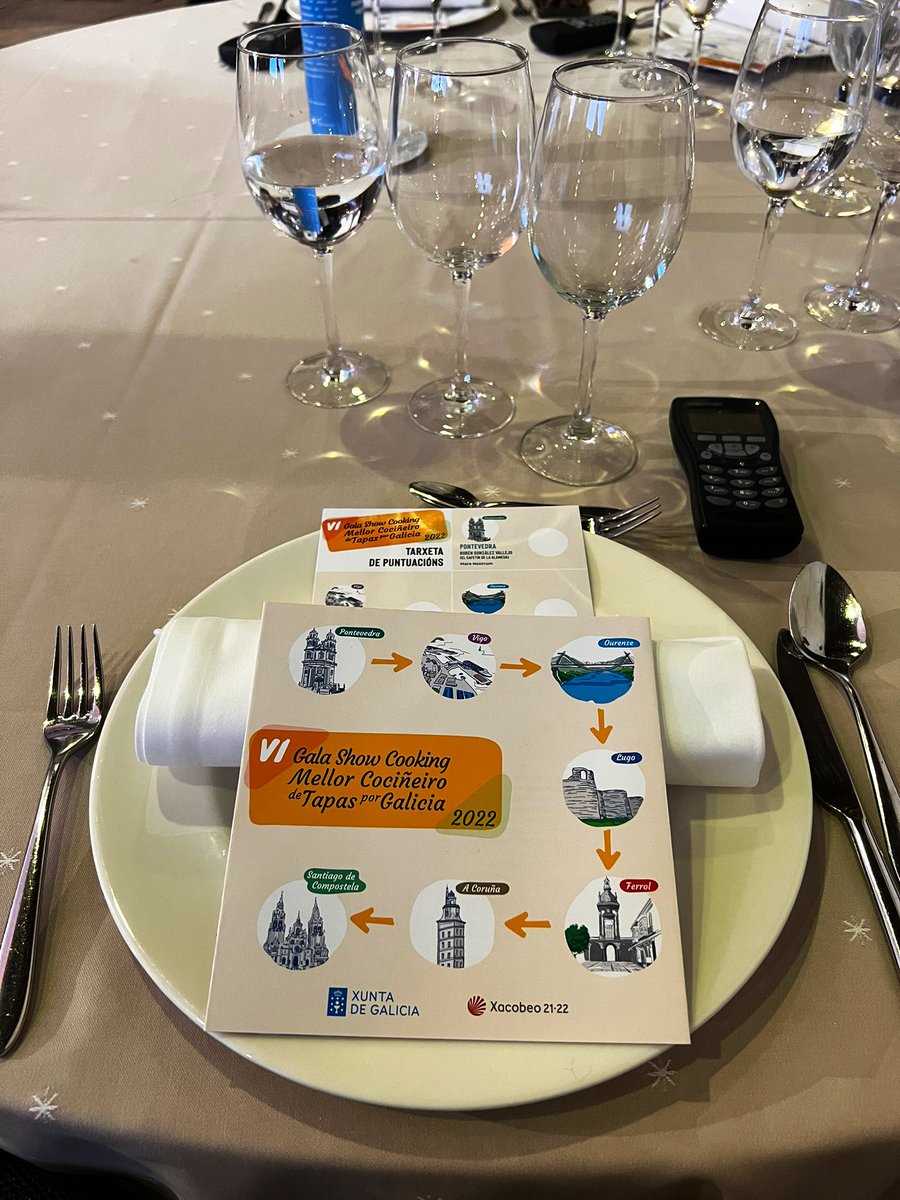 Esta todo listo   A degustar y luego votar por el mejor 👆🏻 #DeTapasxGalicia <a href="/Turgalicia/">Turismo de Galicia</a>
