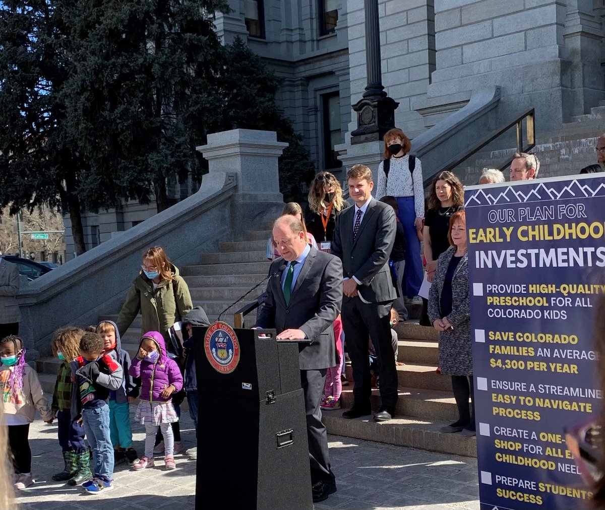 Parent_Possible's tweet photo. @GovofCO and others celebrate the introduction of HB22-1295 that will create the Department of Early Childhood @ColoradoKidsOrg @COBeginnings #coleg https://t.co/SfX8aj2tBu