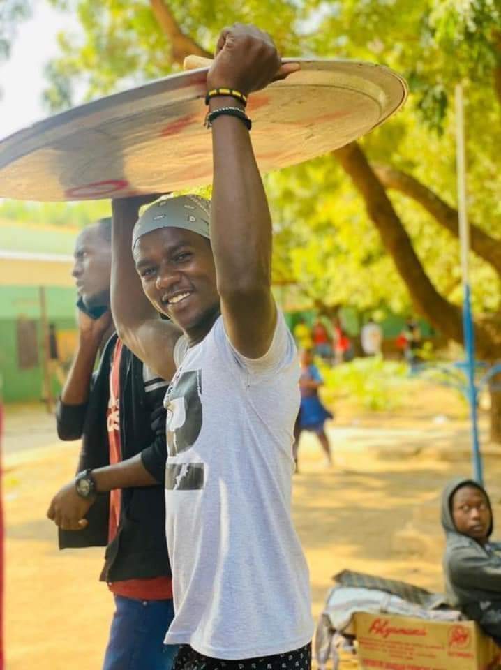 taggy_'s tweet photo. #FreeTupac #FreePoliticalPrisoners
#SudanCoup #Sudan

Pic via @RadioDabanga FB https://t.co/1iI5kiVXSn