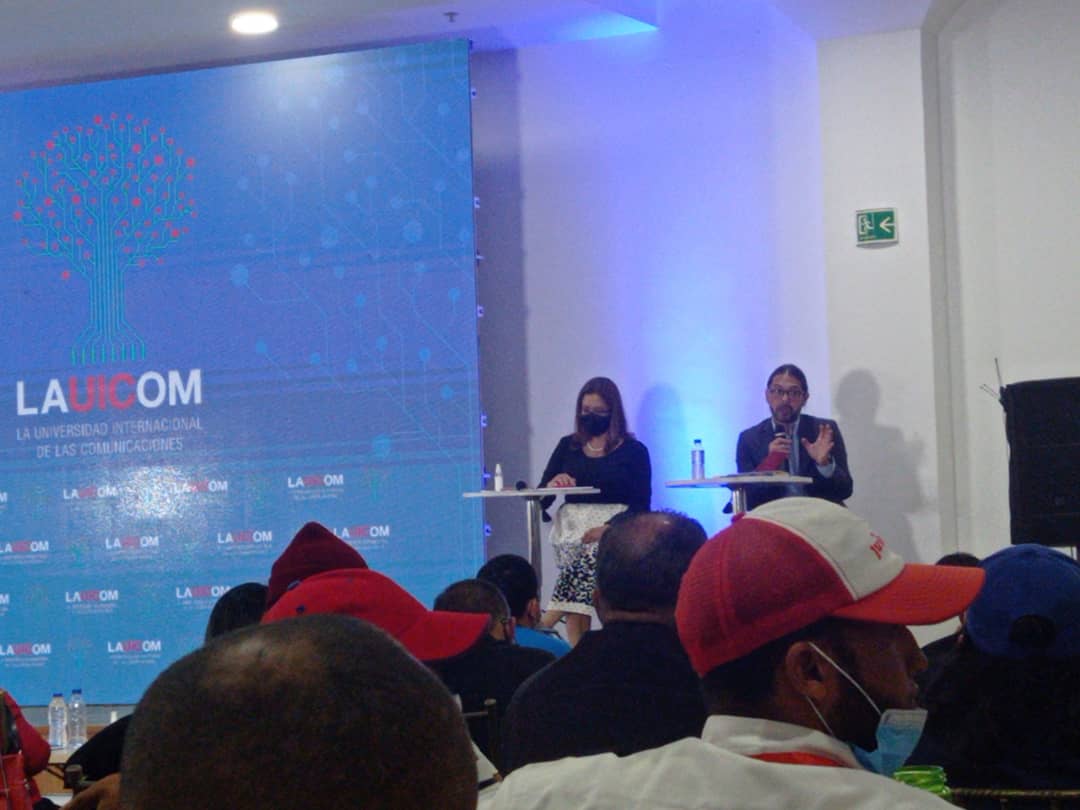 Joalys_'s tweet image. #15Mar | Trayecto Inicial de la Universidad Internacional de las Comunicaciones @lauicom ✌🏼

#ComunicaciónParaLaLiberación 
#LealesALaRevolución
 
 @nicolasmaduro @partidopsuv @juventudpsuv @taniapsuv @Riensy_moreno