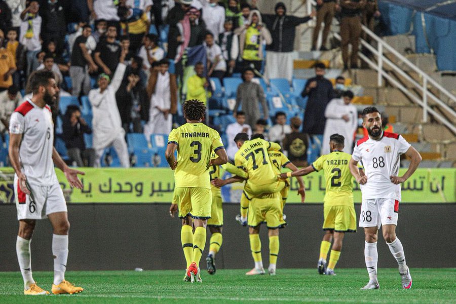 #التعاون يتأهل لدوري أبطال آسيا بعد فوزه على الجيش السوري بركلات الترجيح ( 5 / 4 ) في مباراة الملحق الآسيوي.
بعد نهاية الأشواط الأصلية 1/1