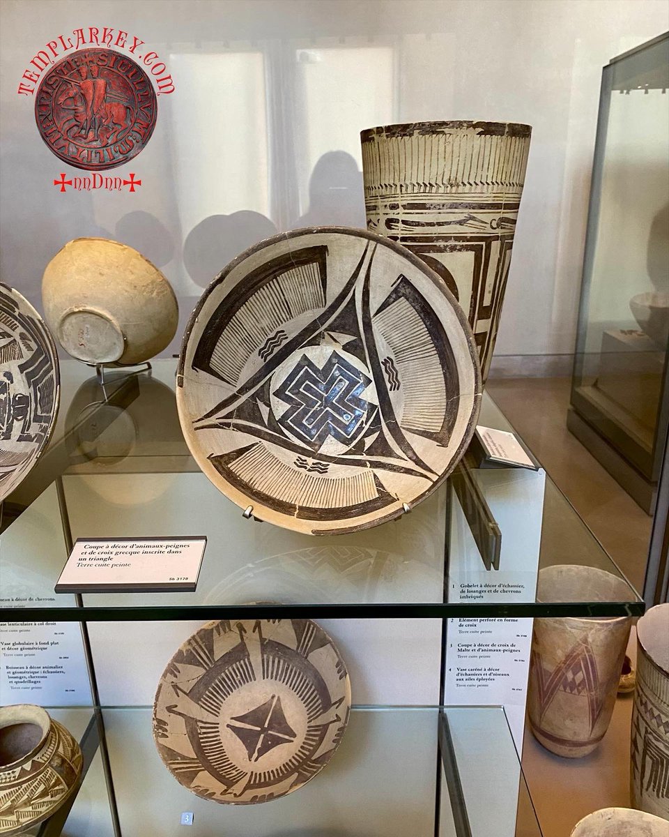 templarkey's tweet photo. Mesopotamian Neolithic pottery with crosses and Malta crosses. The cross is depicted either, framed within another cross, or a solid Maltese cross.
#templarkey #maltacross #cross #mesopotamia #neolithic #ancientpottery https://t.co/888qU3Wwp6