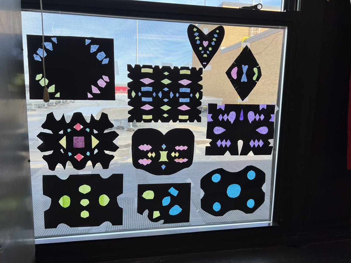 SraNunezPHS's tweet photo. My students did a great job making “Stained glass” https://t.co/aSTYim80Bf