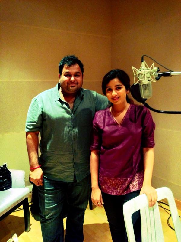 surenshreya's tweet photo. Eagerly waiting for a Beautiful Melody Song like #NeenadeNaa or #Mandaara from @MusicThaman and @shreyaghoshal dhee..
Just Hopes 🦋❤️
Pic clicked the time of Hey Naayak 🔥 Song recording.. https://t.co/iGoukycZEQ