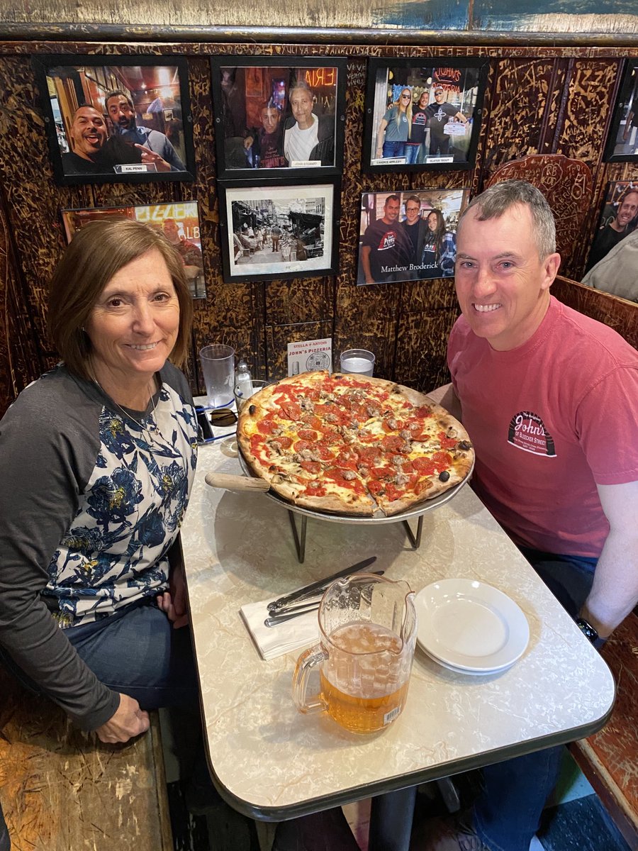 DonFox22's tweet photo. Weβre back!!! The pizza and atmosphere is as good as it always was here at #JohnsOfBleeckerSt. Wash it down with a Roccoβs Cannoli and off to see a #NYRangers win! Great day!! https://t.co/PZ28qnXN7S