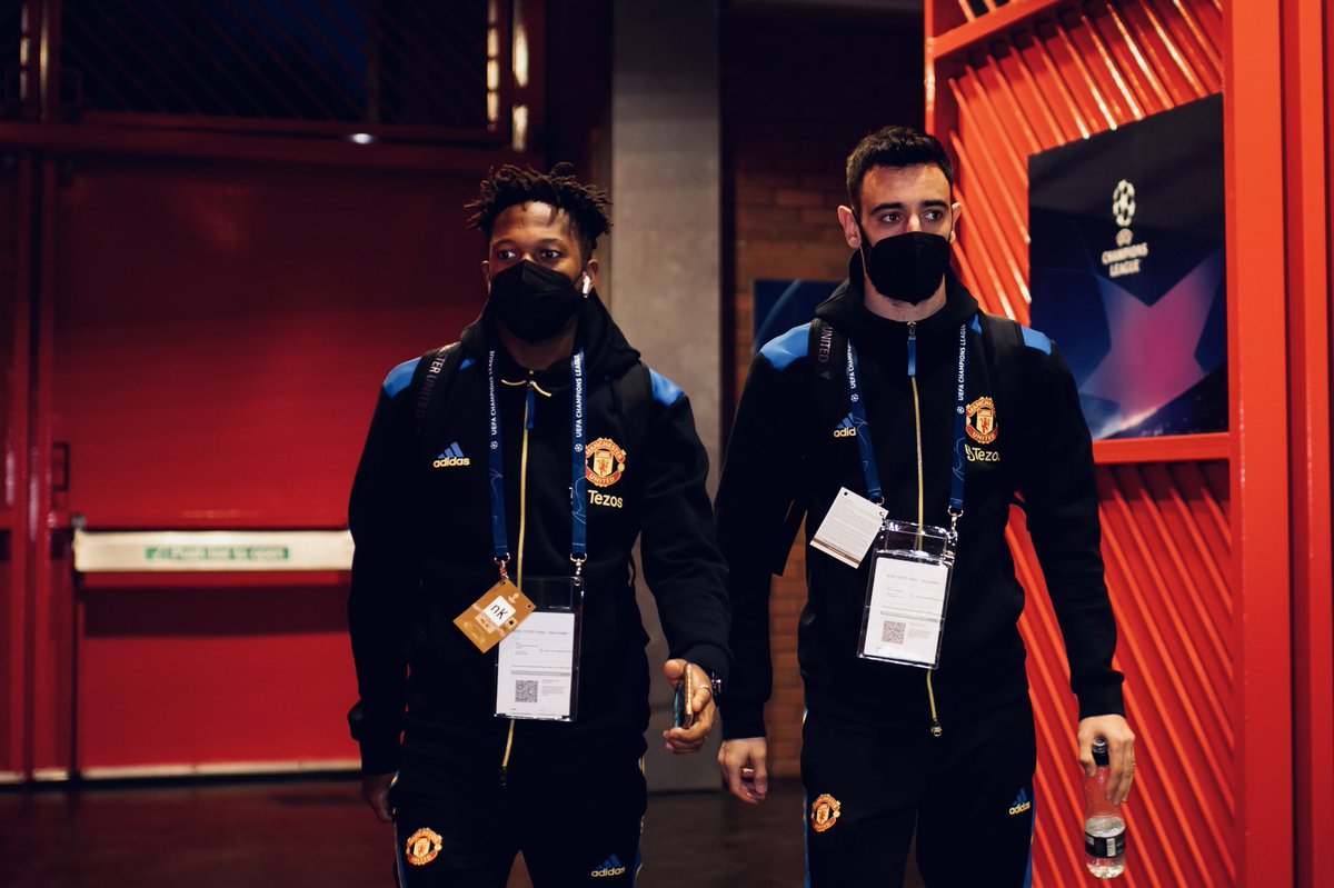 ManUtd_AR's tweet photo. الشباب في كامل تركيزهم 🧠💯

#يونايتد | #دوري_أبطال_أوروبا https://t.co/4XG8cvhm6N