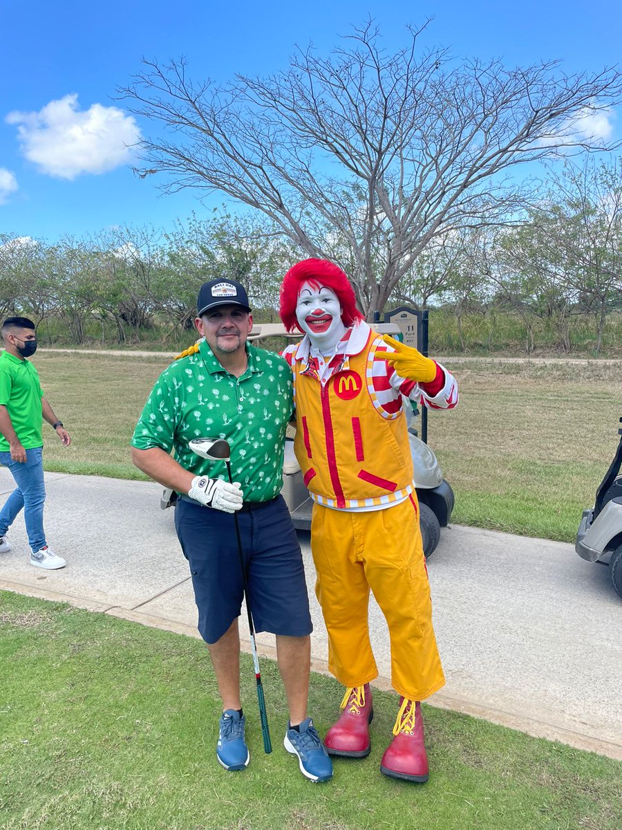 Gran representación del Club de Golf de Chitré en el torneo Ronald McDonald's en Buenaventura, con muchos ganadores en varias categorias, arrasaron con los premios.