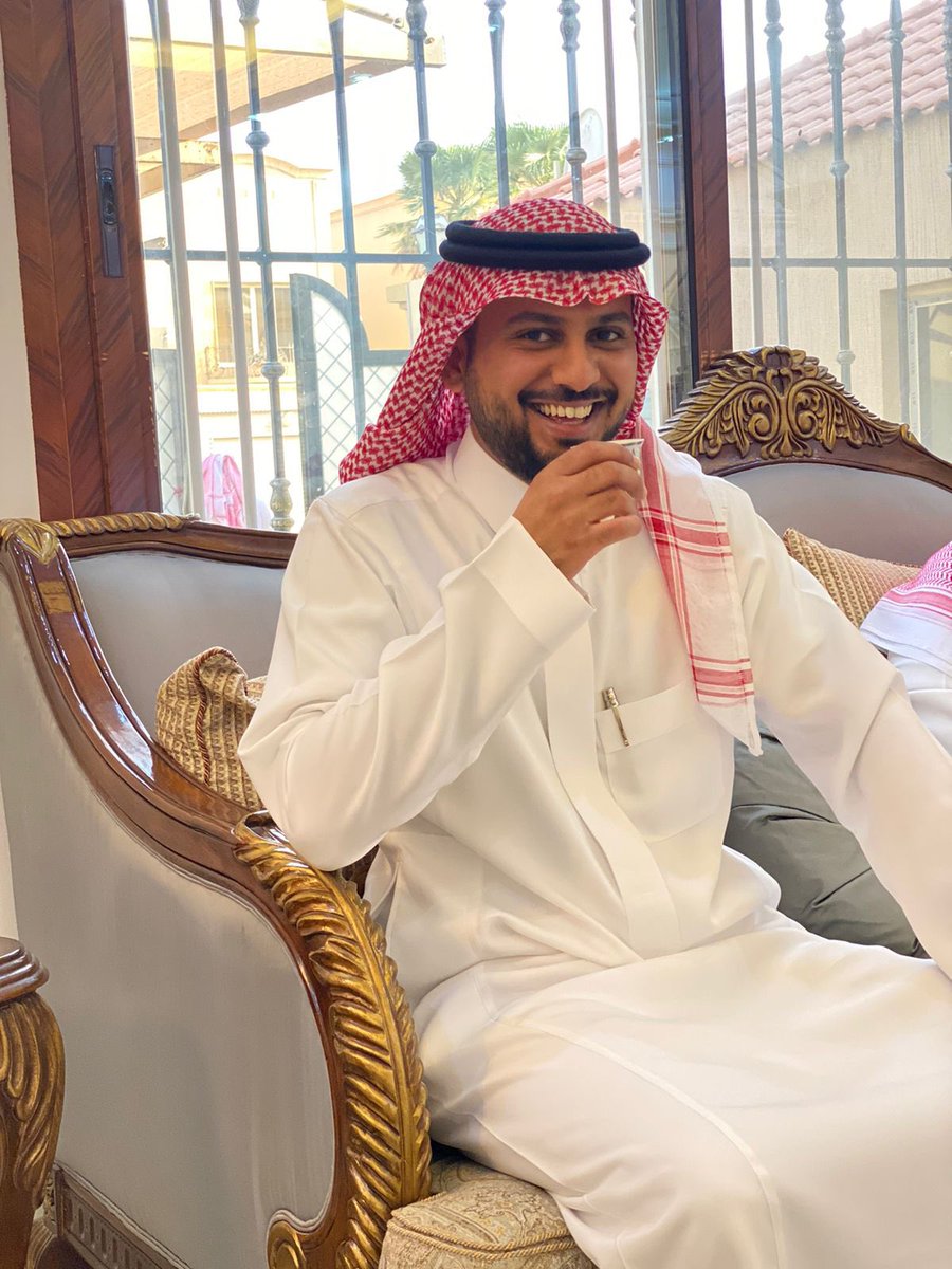 fmf_q's tweet photo. بحضور الوالد محمد بن فراج وعمي د. عبدالمحسن بن فراج @Dr_abdelmohsenQ تم عقد قران الابن م. يزيد على ابنة اخي العميدعبدالله رحمة الله عليه وحضور لفيف من الاهل والزملاء والاصحاب اسأل الله ان يجمع بينهم في خير  واشكر الجميع وشكر خاص لاخي @AbuIbrahimksa علي بن مدهش لقطع سفره والحضور https://t.co/pRxx1KqFuW