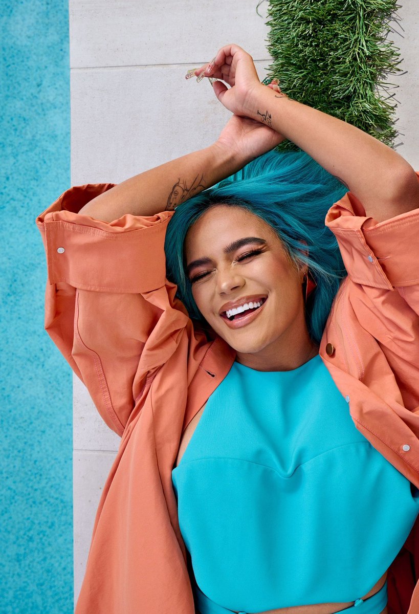 KarolGWW's tweet photo. Todos estamos enamorados de Karol G. https://t.co/yDgpEXzdhF